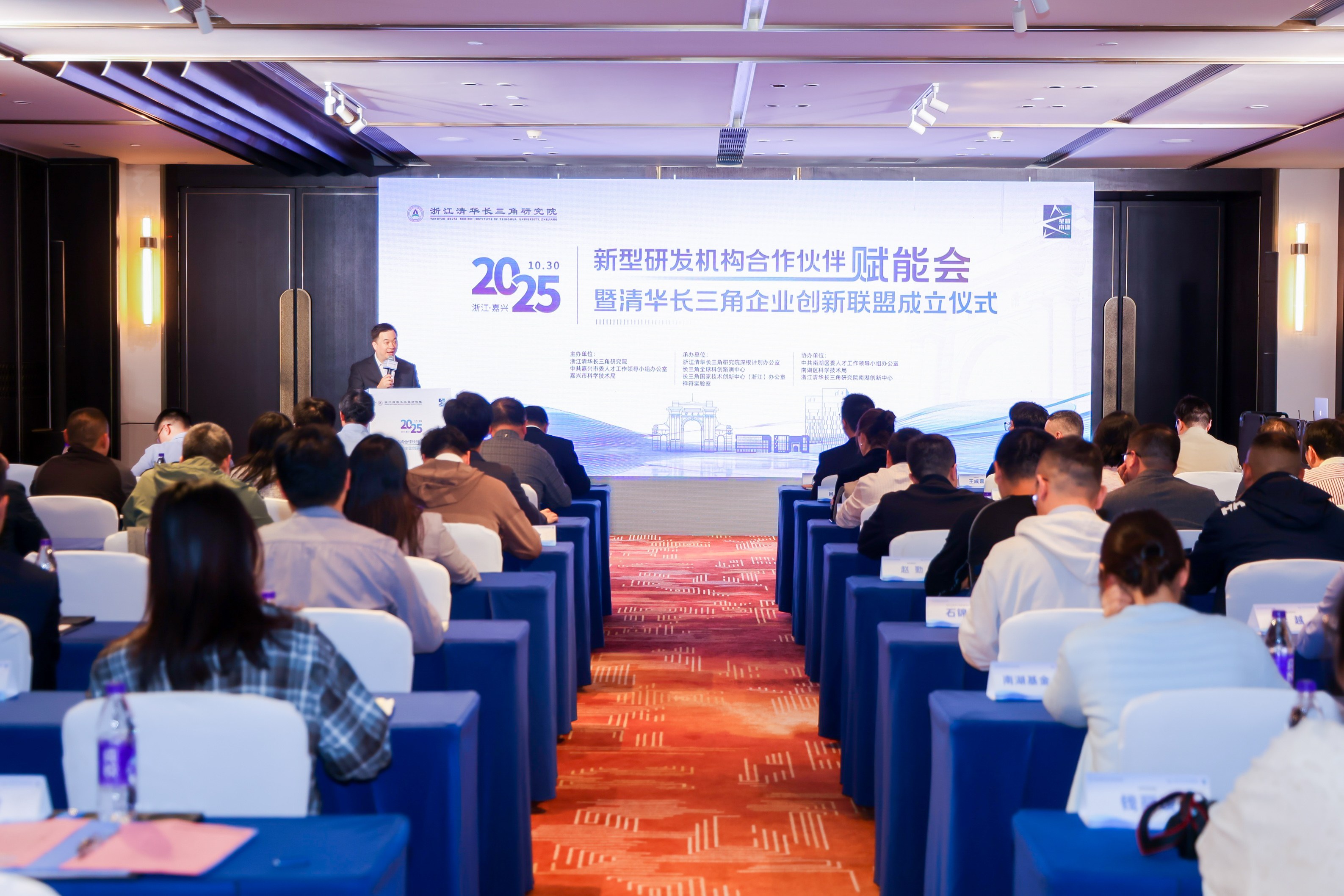 7I8A6475(1).JPG 7I8A6475(1).JPG